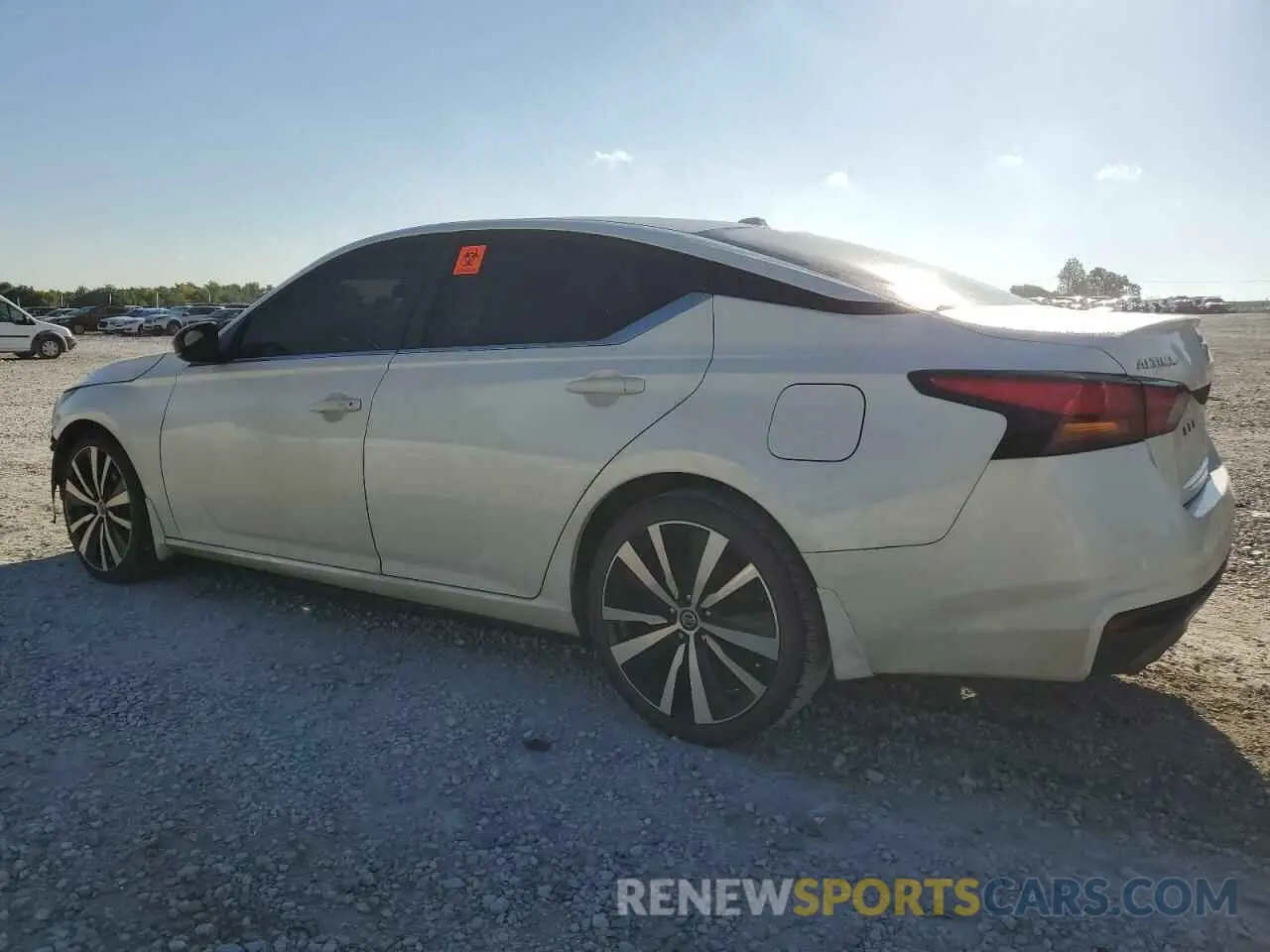 2 Photograph of a damaged car 1N4BL4CV9KN315292 NISSAN ALTIMA 2019