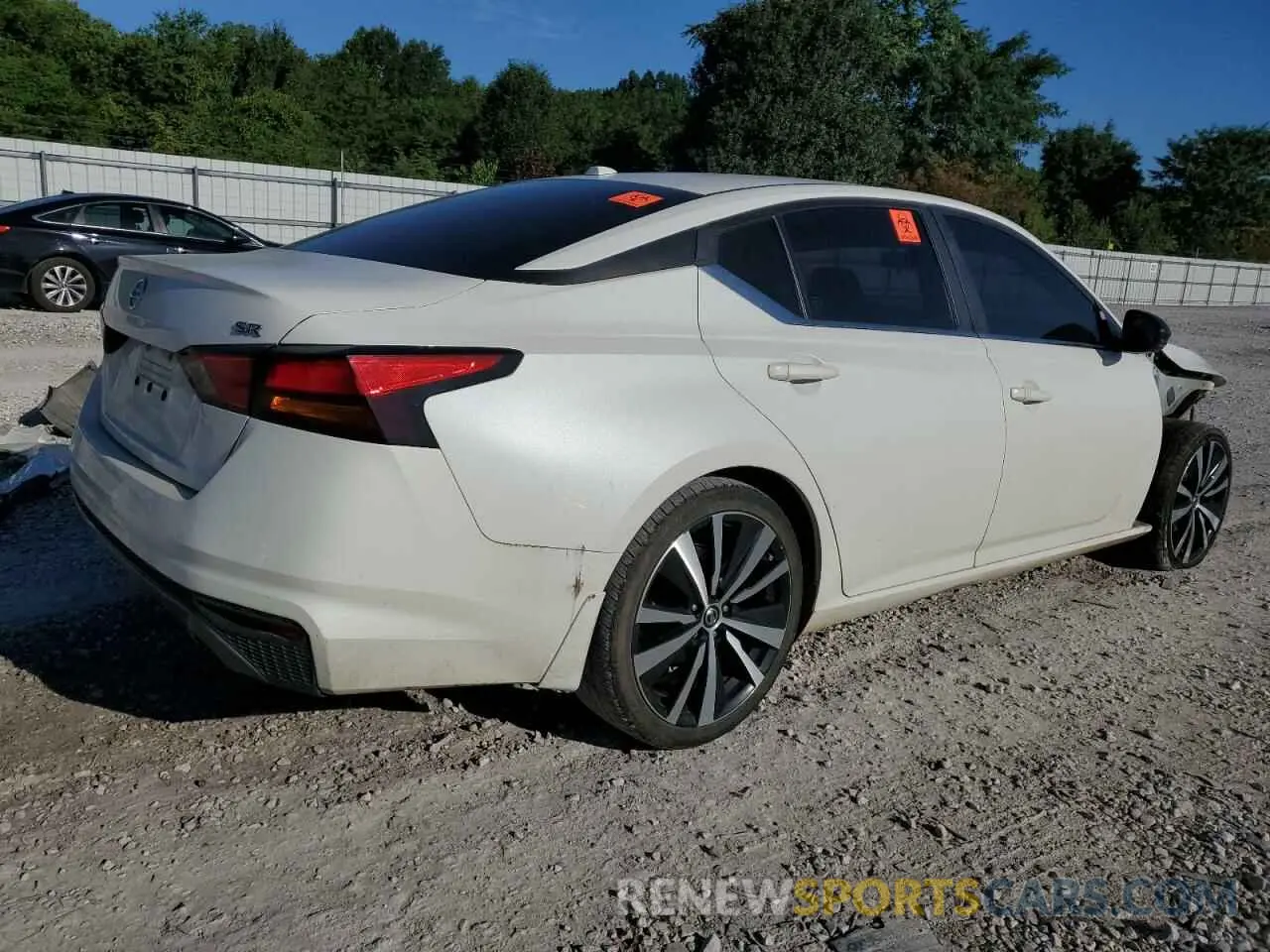 3 Photograph of a damaged car 1N4BL4CV9KN315292 NISSAN ALTIMA 2019