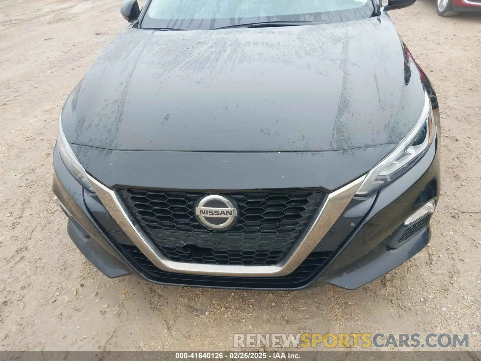 13 Photograph of a damaged car 1N4BL4CV9KN323456 NISSAN ALTIMA 2019