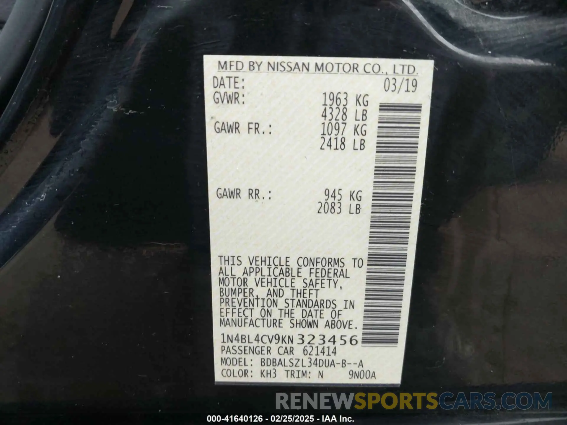 9 Photograph of a damaged car 1N4BL4CV9KN323456 NISSAN ALTIMA 2019