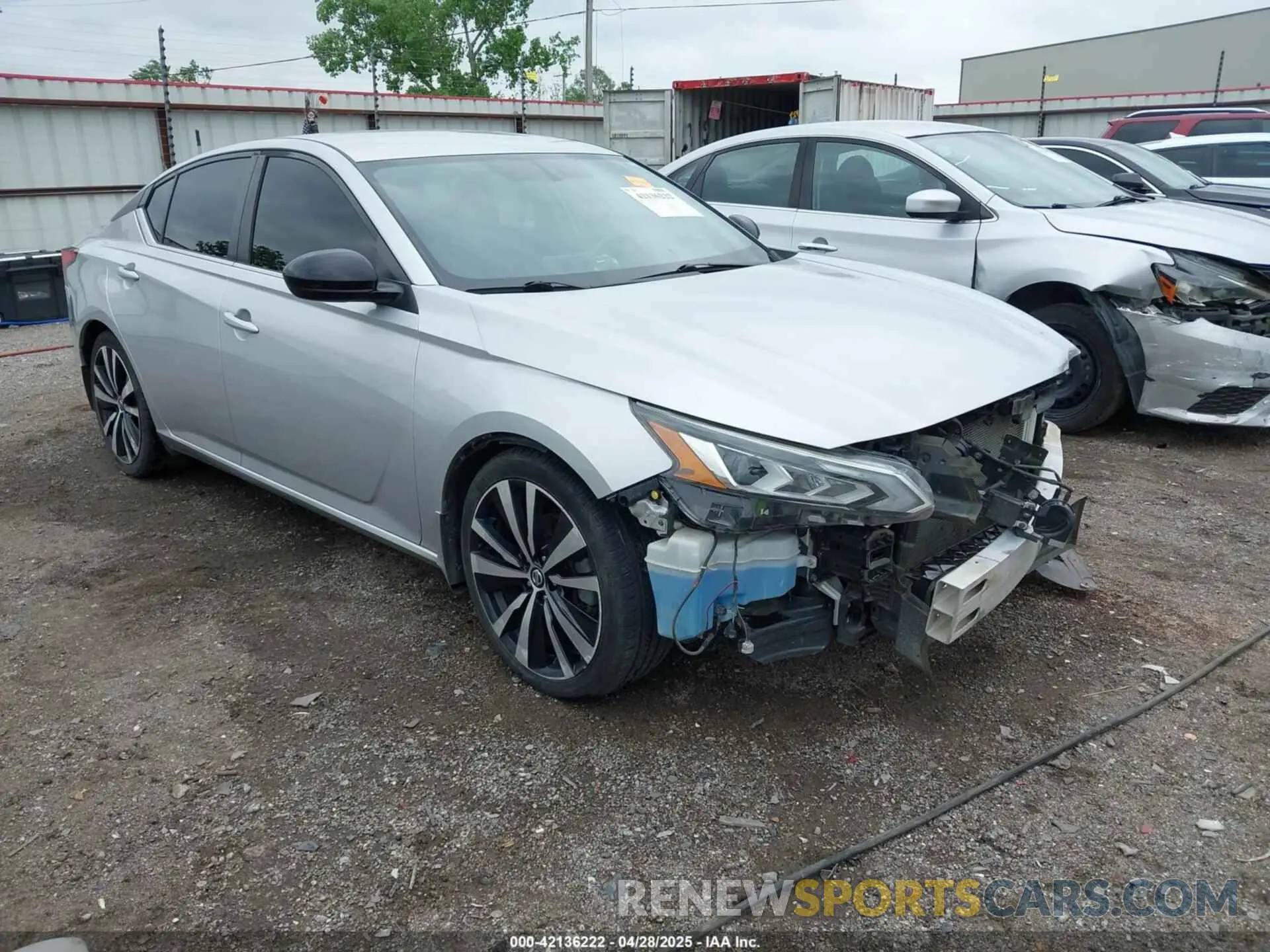 1 Photograph of a damaged car 1N4BL4CVXKC104002 NISSAN ALTIMA 2019