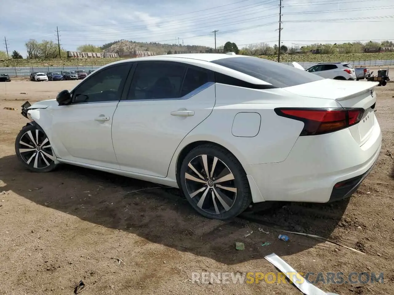 2 Photograph of a damaged car 1N4BL4CVXKC118286 NISSAN ALTIMA 2019
