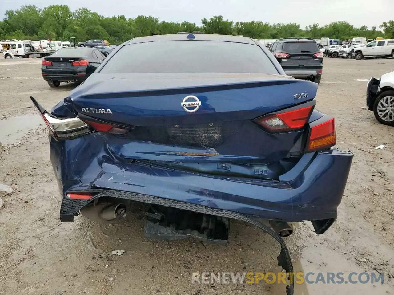 6 Photograph of a damaged car 1N4BL4CVXKC157220 NISSAN ALTIMA 2019