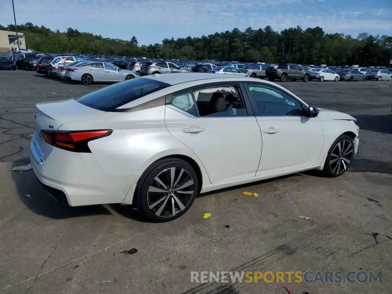 3 Photograph of a damaged car 1N4BL4CVXKC166063 NISSAN ALTIMA 2019