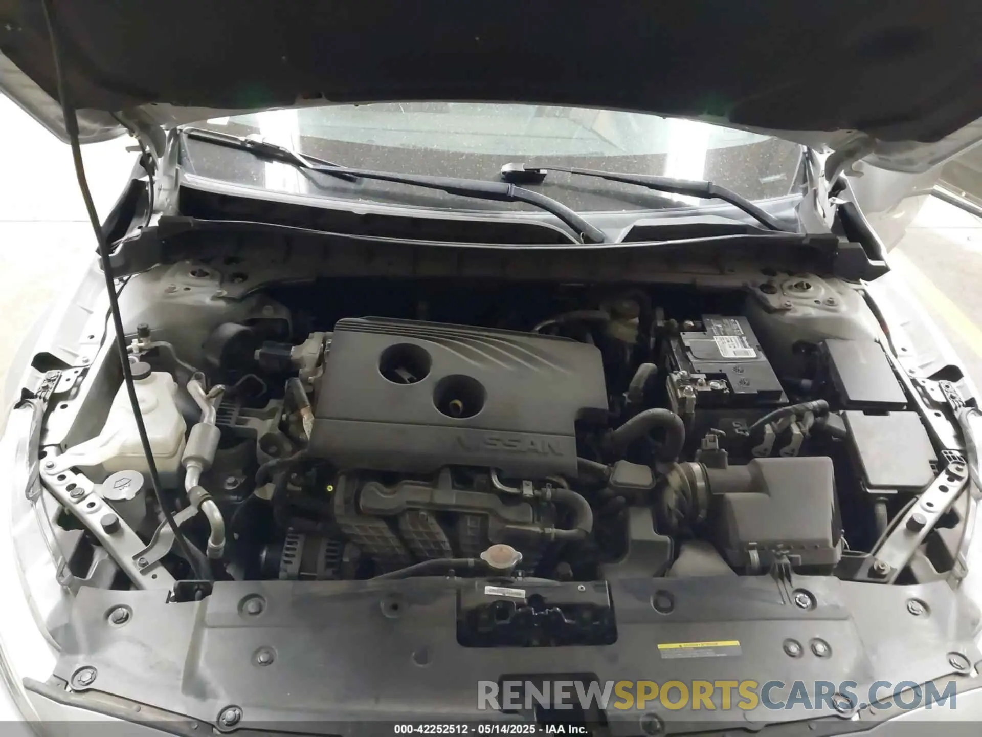 10 Photograph of a damaged car 1N4BL4CVXKC168931 NISSAN ALTIMA 2019