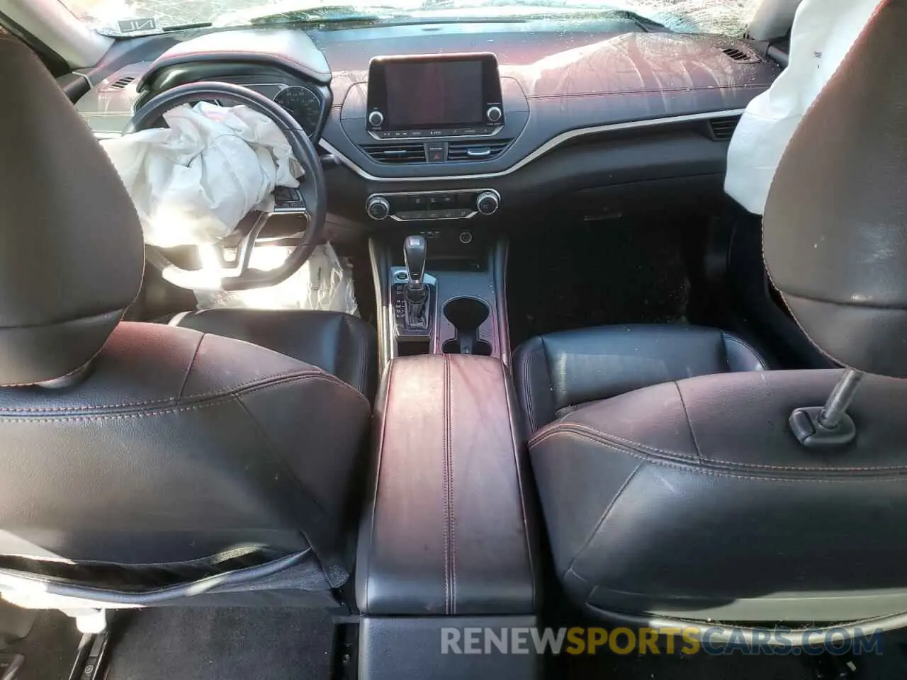 8 Photograph of a damaged car 1N4BL4CVXKC204147 NISSAN ALTIMA 2019