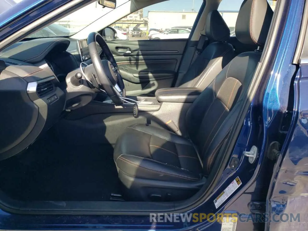 7 Photograph of a damaged car 1N4BL4CVXKC247287 NISSAN ALTIMA 2019