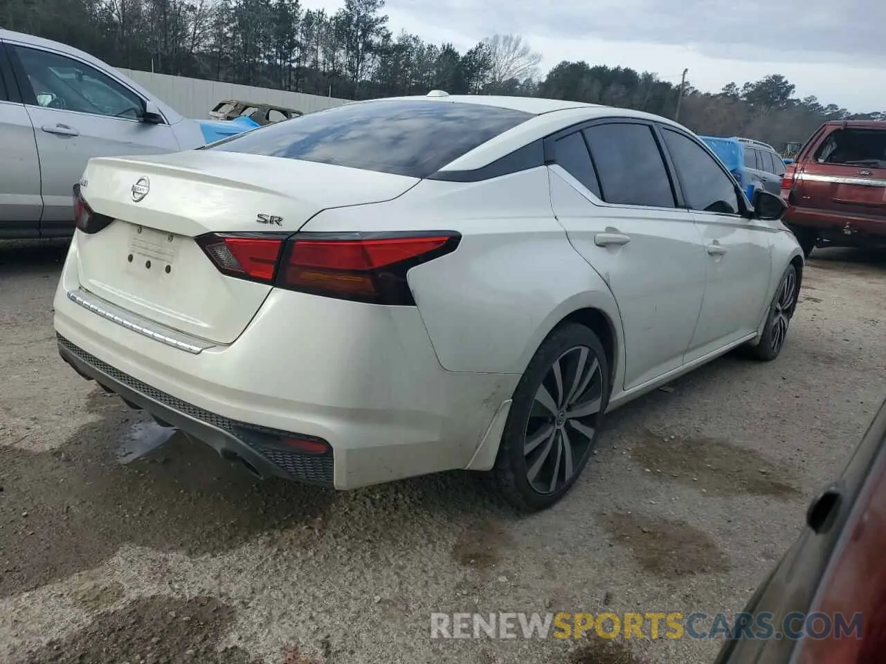 3 Photograph of a damaged car 1N4BL4CVXKC253929 NISSAN ALTIMA 2019