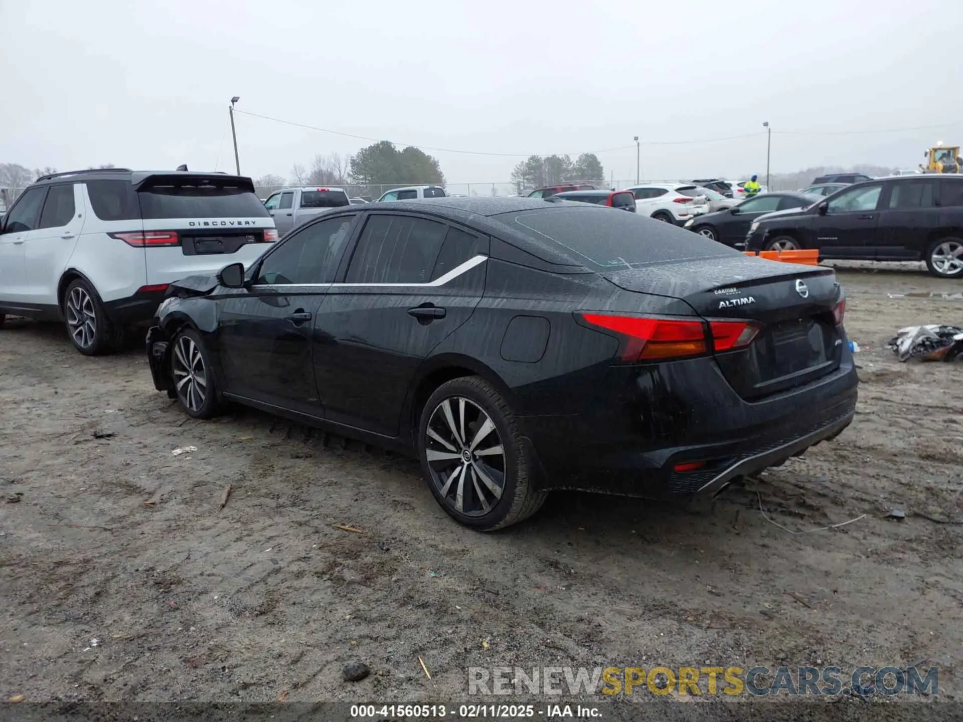 3 Photograph of a damaged car 1N4BL4CW0KC243354 NISSAN ALTIMA 2019
