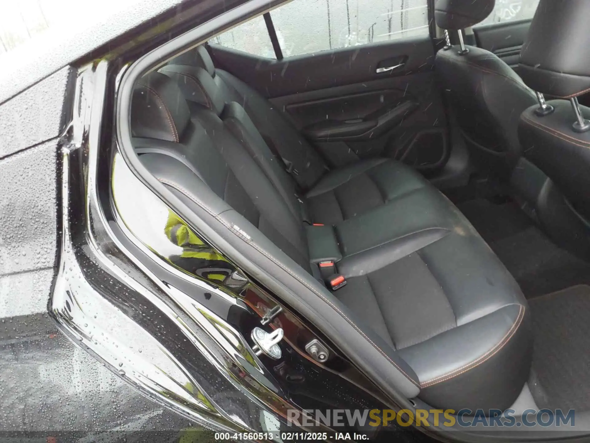 8 Photograph of a damaged car 1N4BL4CW0KC243354 NISSAN ALTIMA 2019