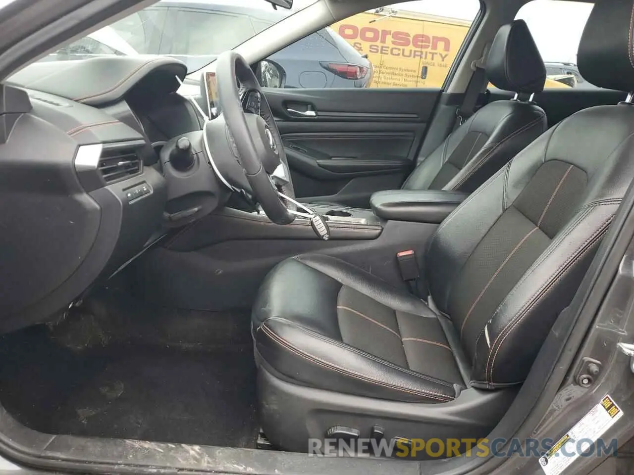 7 Photograph of a damaged car 1N4BL4CW0KN317599 NISSAN ALTIMA 2019