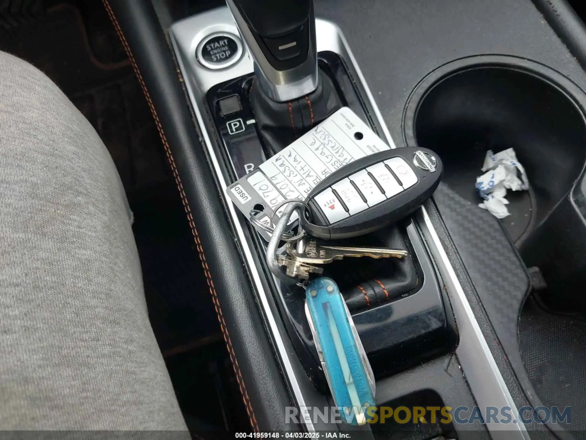 11 Photograph of a damaged car 1N4BL4CW1KC208063 NISSAN ALTIMA 2019