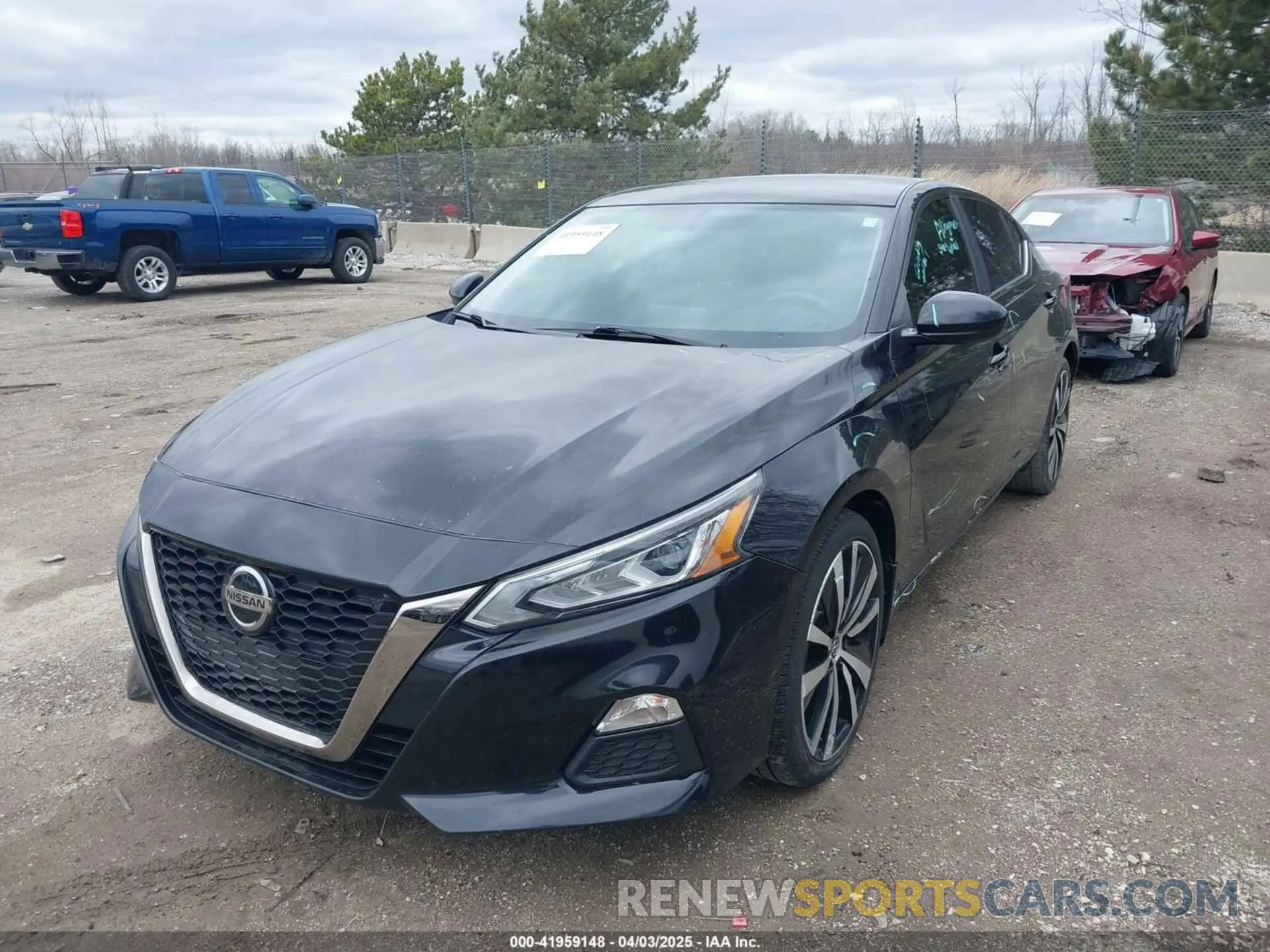 2 Photograph of a damaged car 1N4BL4CW1KC208063 NISSAN ALTIMA 2019
