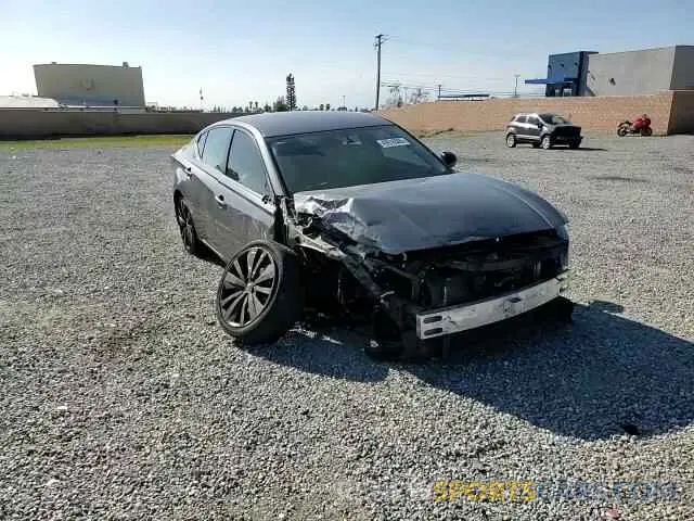 10 Photograph of a damaged car 1N4BL4CW1KC230449 NISSAN ALTIMA 2019