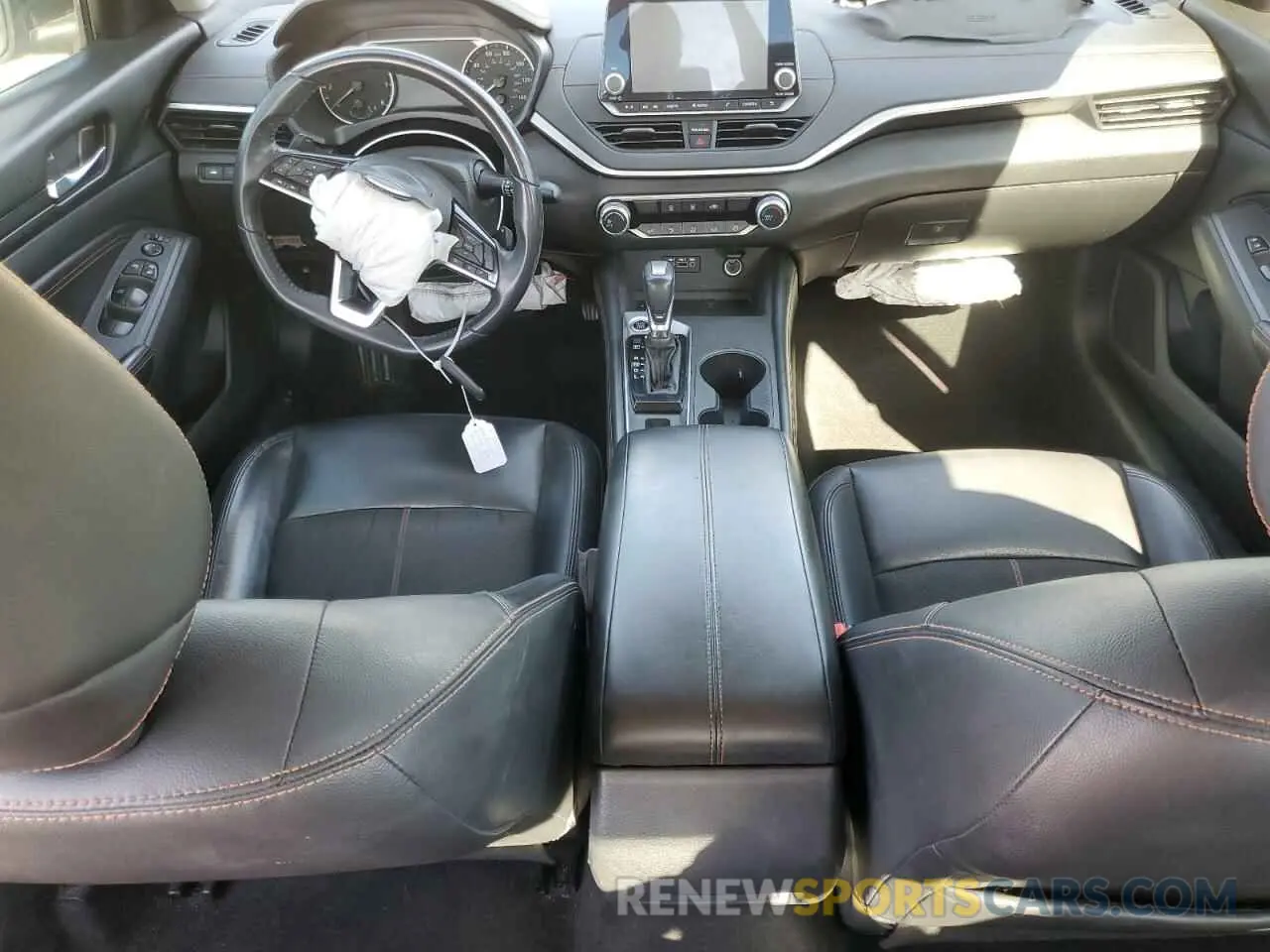 8 Photograph of a damaged car 1N4BL4CW1KC230449 NISSAN ALTIMA 2019