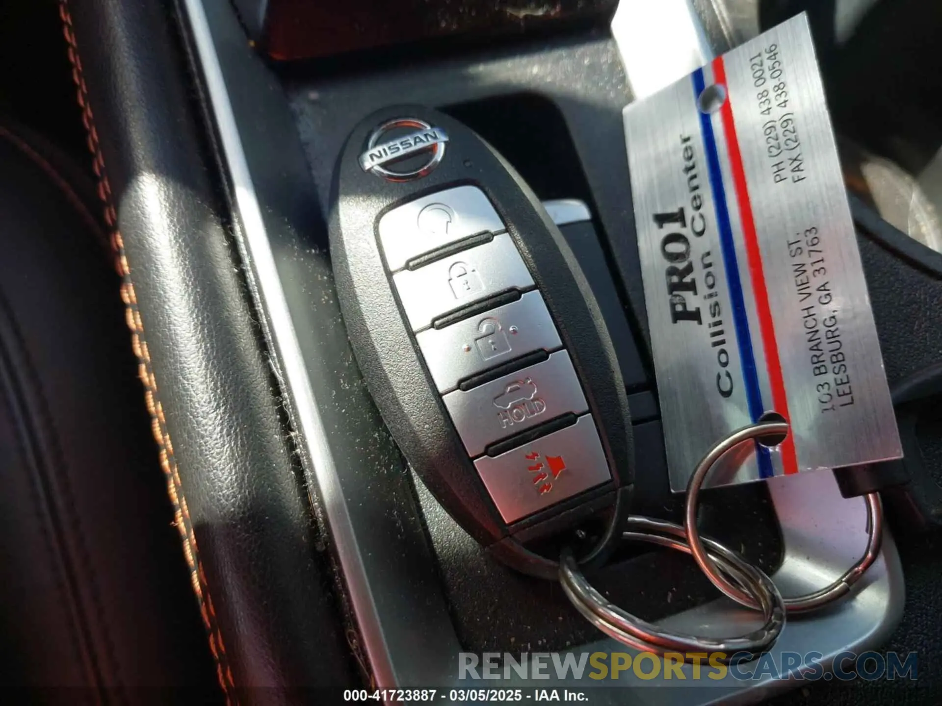 11 Photograph of a damaged car 1N4BL4CW1KN305882 NISSAN ALTIMA 2019