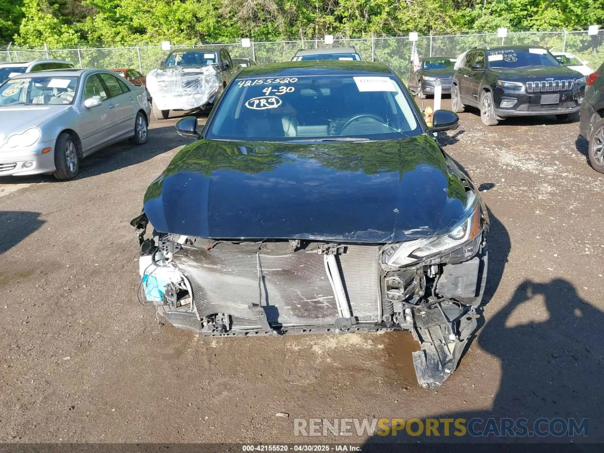 13 Photograph of a damaged car 1N4BL4CW1KN311083 NISSAN ALTIMA 2019