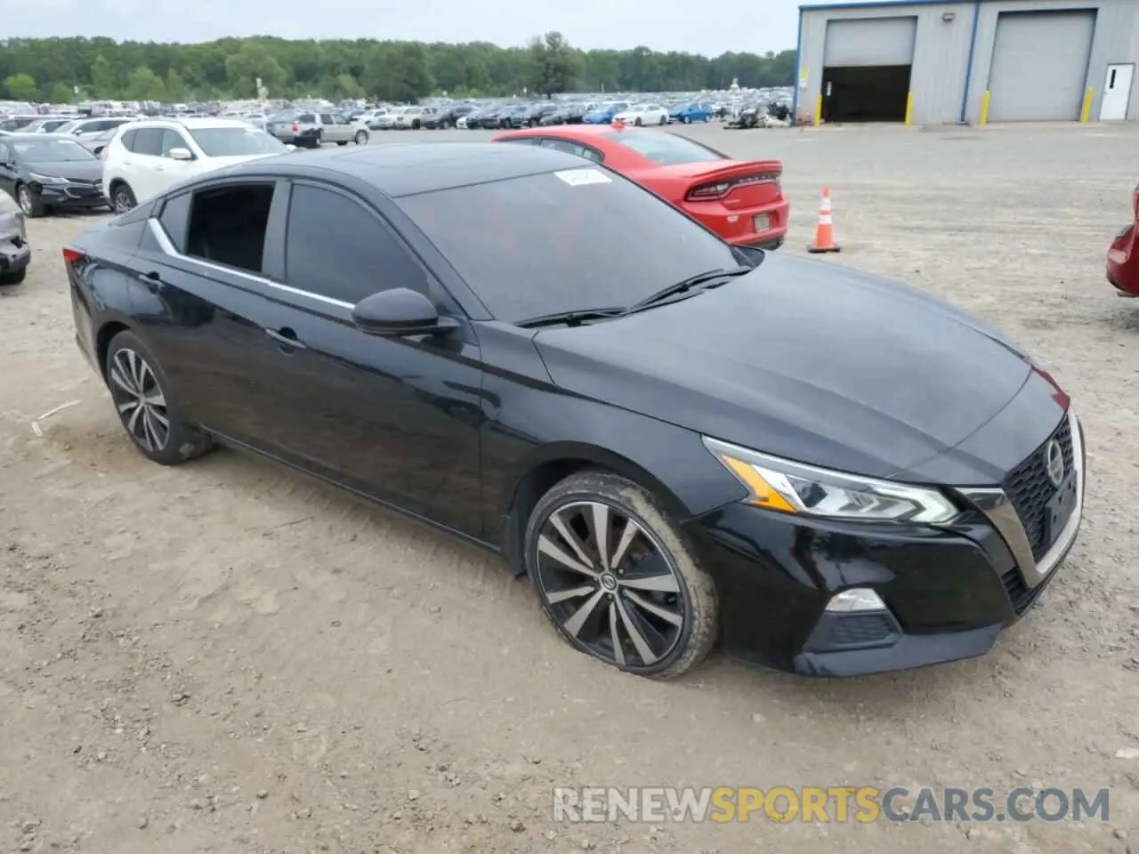 4 Photograph of a damaged car 1N4BL4CW2KC171394 NISSAN ALTIMA 2019