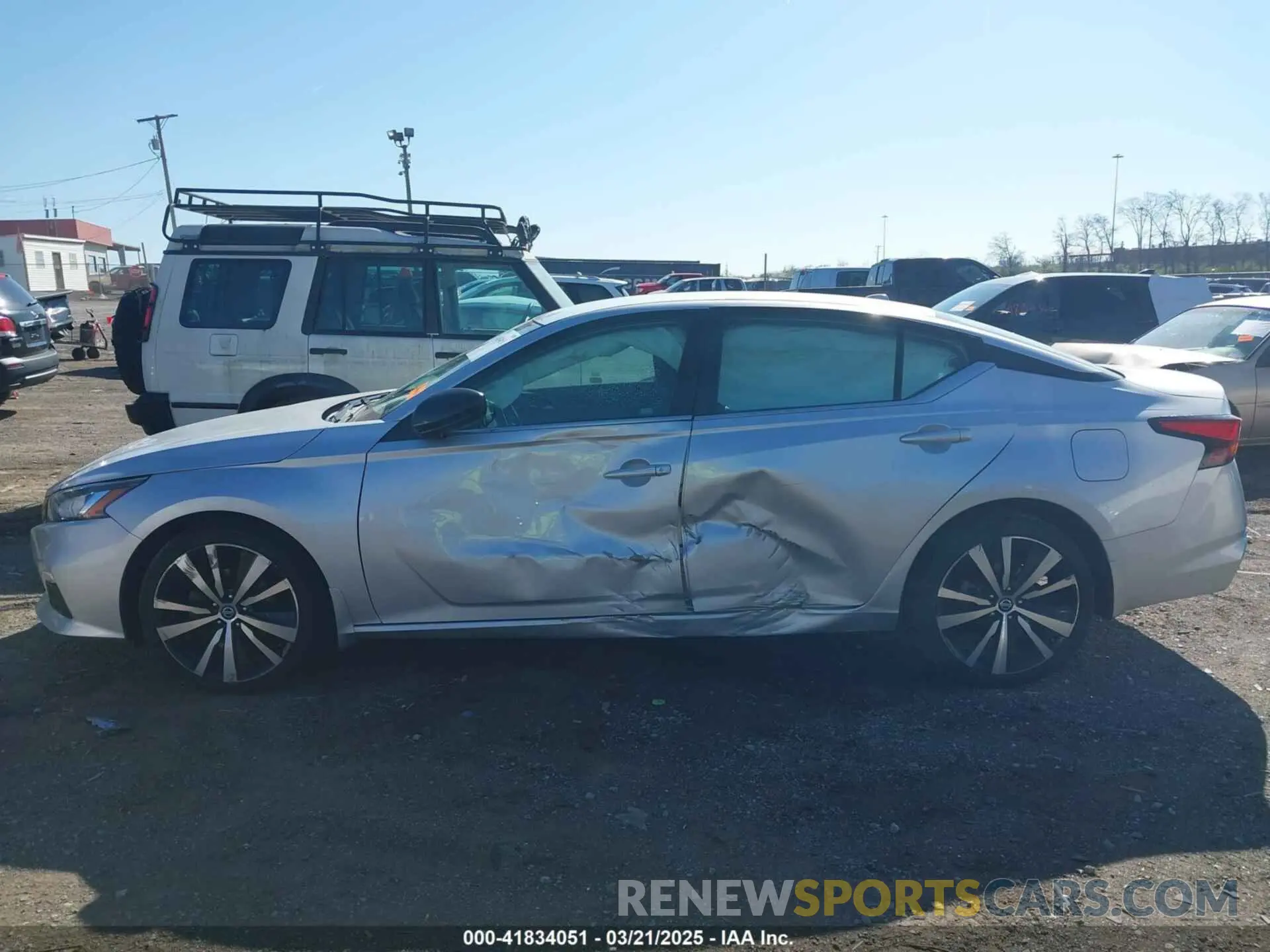 14 Photograph of a damaged car 1N4BL4CW3KC149341 NISSAN ALTIMA 2019
