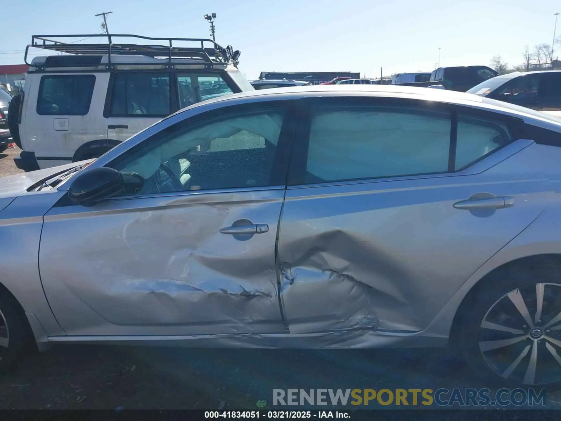6 Photograph of a damaged car 1N4BL4CW3KC149341 NISSAN ALTIMA 2019