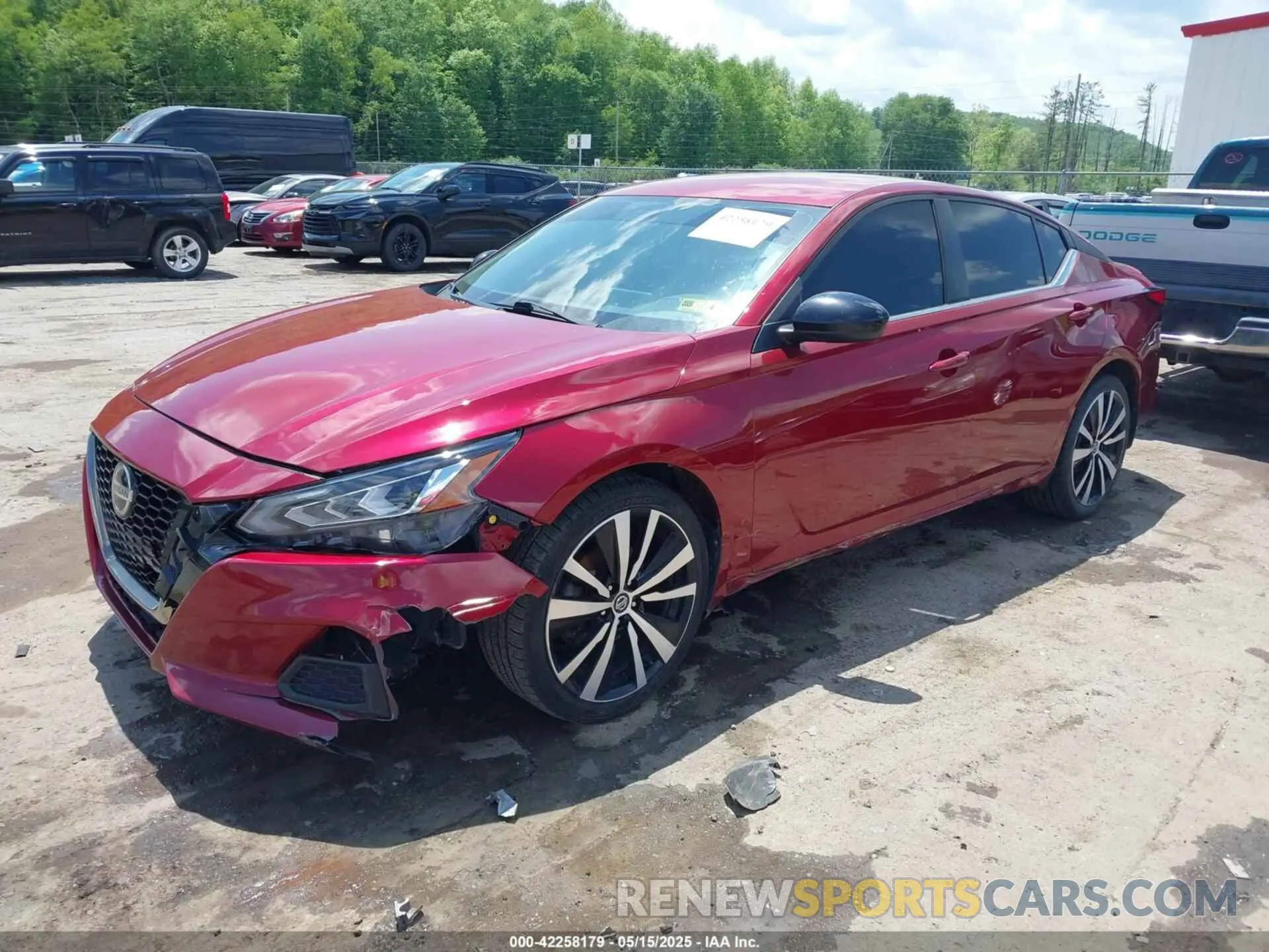 2 Photograph of a damaged car 1N4BL4CW4KC151633 NISSAN ALTIMA 2019