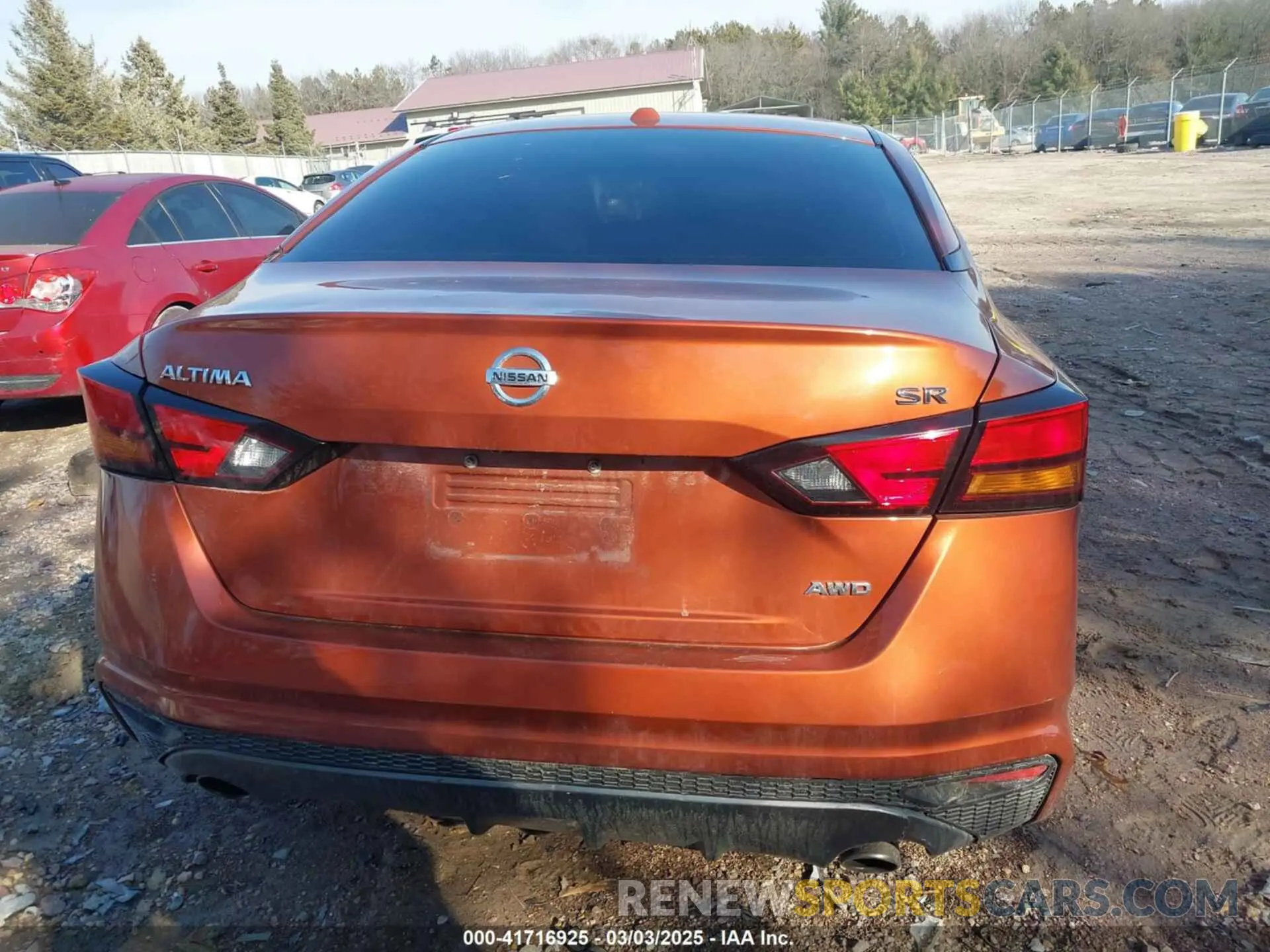 17 Photograph of a damaged car 1N4BL4CW4KC209501 NISSAN ALTIMA 2019