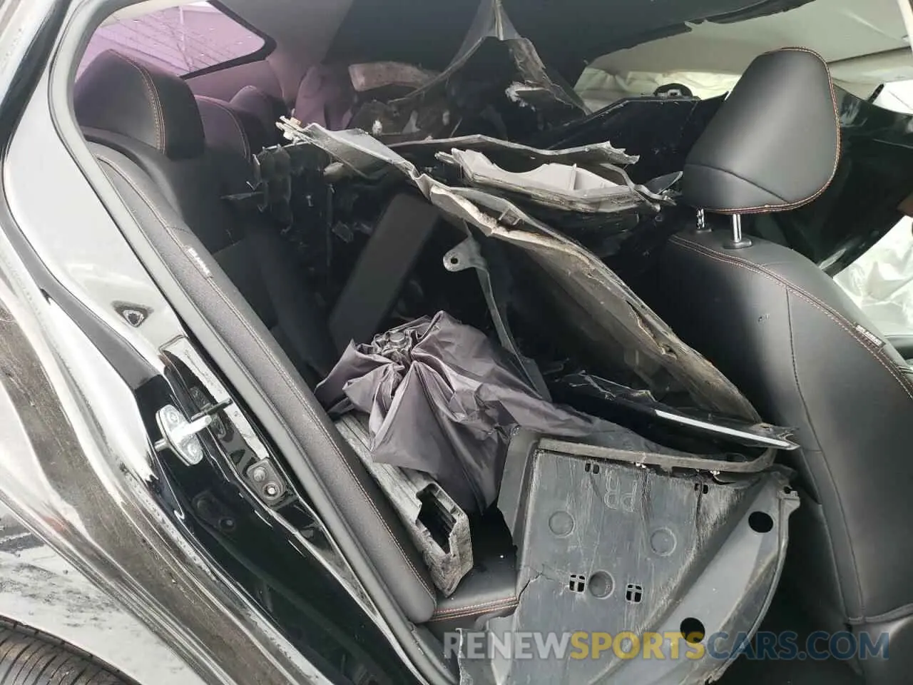 10 Photograph of a damaged car 1N4BL4CW6KC222394 NISSAN ALTIMA 2019