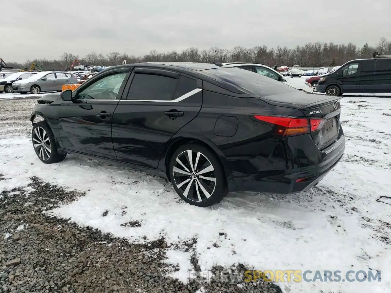 2 Photograph of a damaged car 1N4BL4CW6KC222394 NISSAN ALTIMA 2019