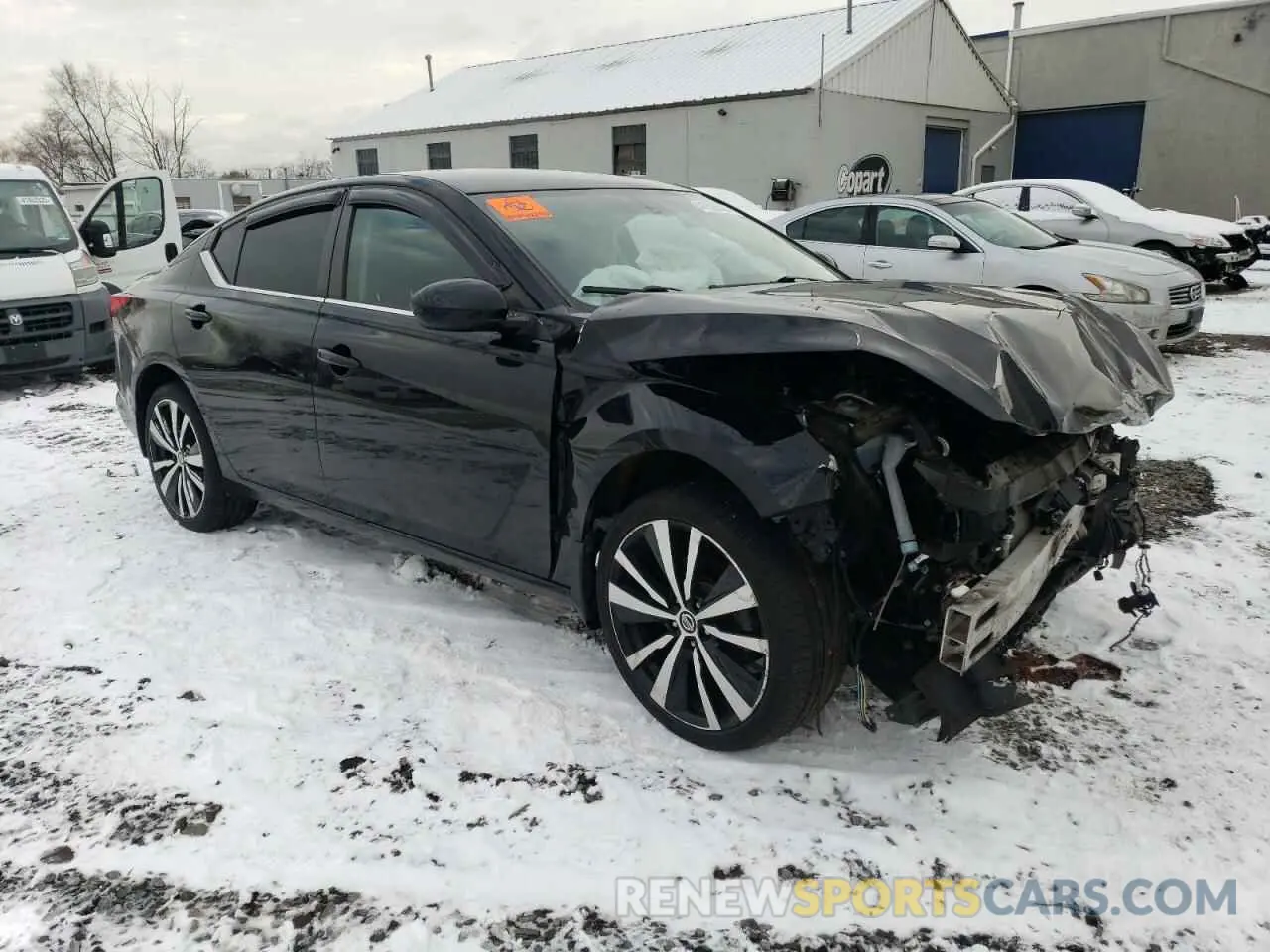 4 Photograph of a damaged car 1N4BL4CW6KC222394 NISSAN ALTIMA 2019
