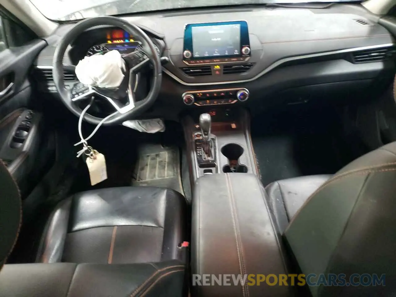 8 Photograph of a damaged car 1N4BL4CW6KC245464 NISSAN ALTIMA 2019