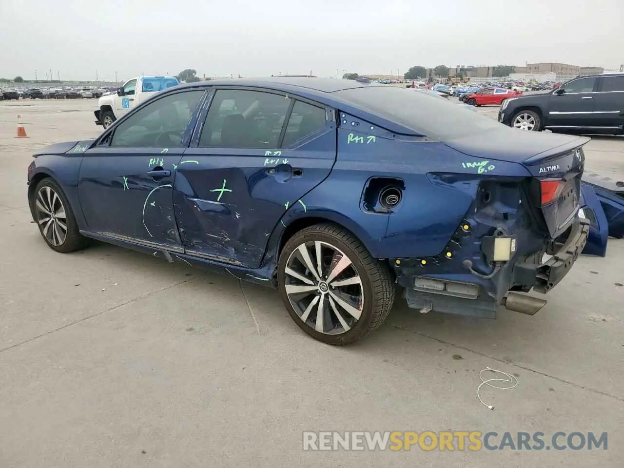 2 Photograph of a damaged car 1N4BL4CW8KC171223 NISSAN ALTIMA 2019
