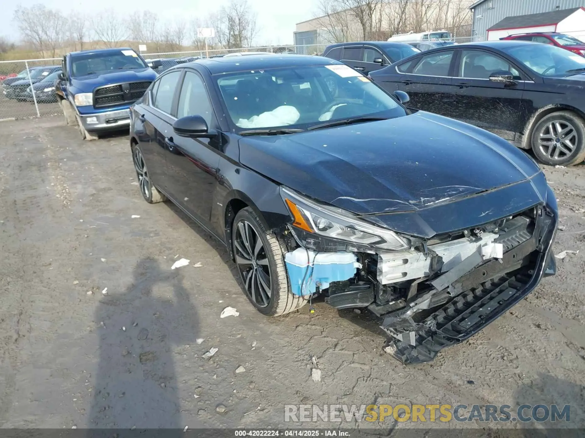 1 Photograph of a damaged car 1N4BL4CW8KN301618 NISSAN ALTIMA 2019