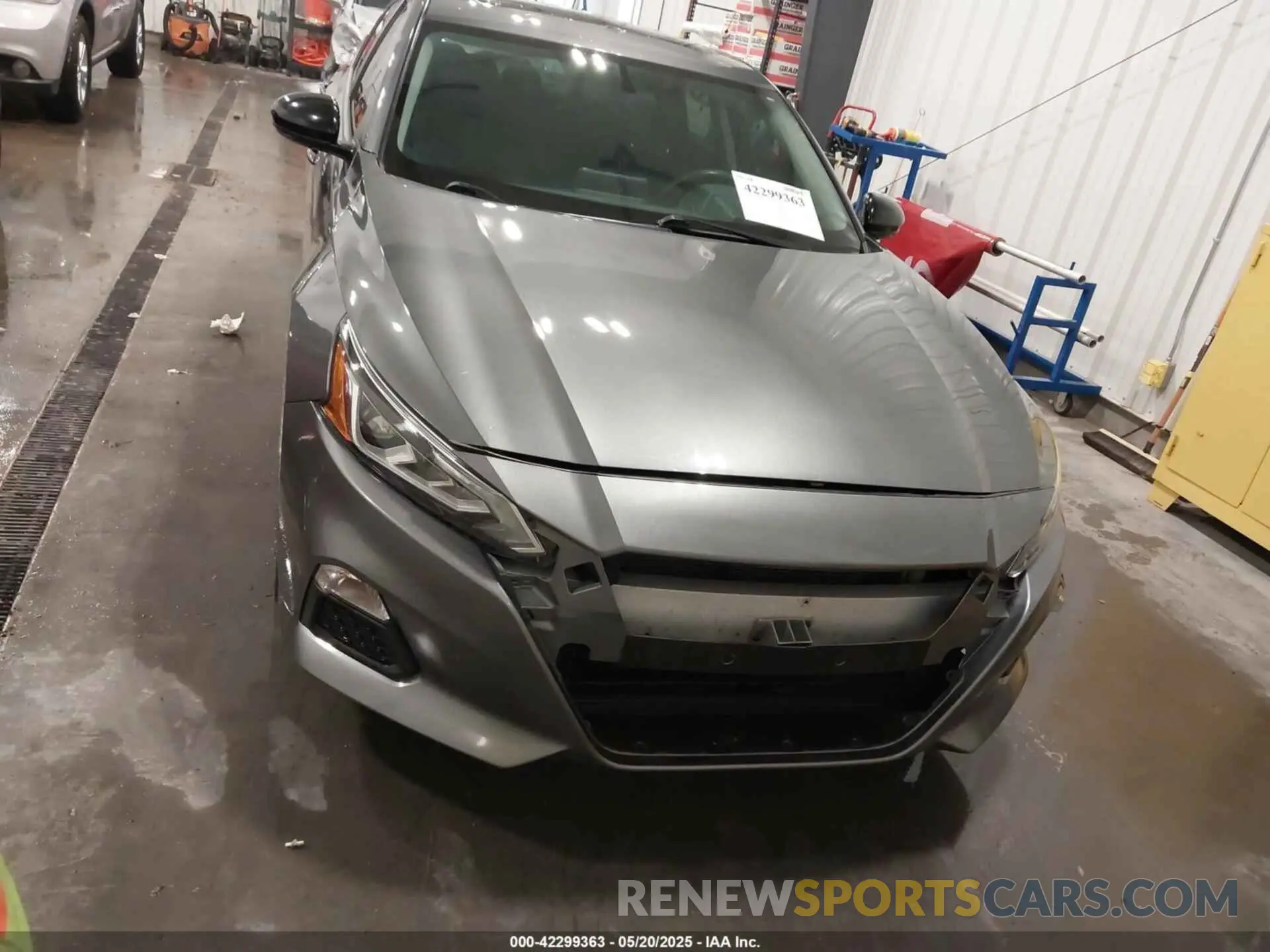 6 Photograph of a damaged car 1N4BL4CW8KN324543 NISSAN ALTIMA 2019
