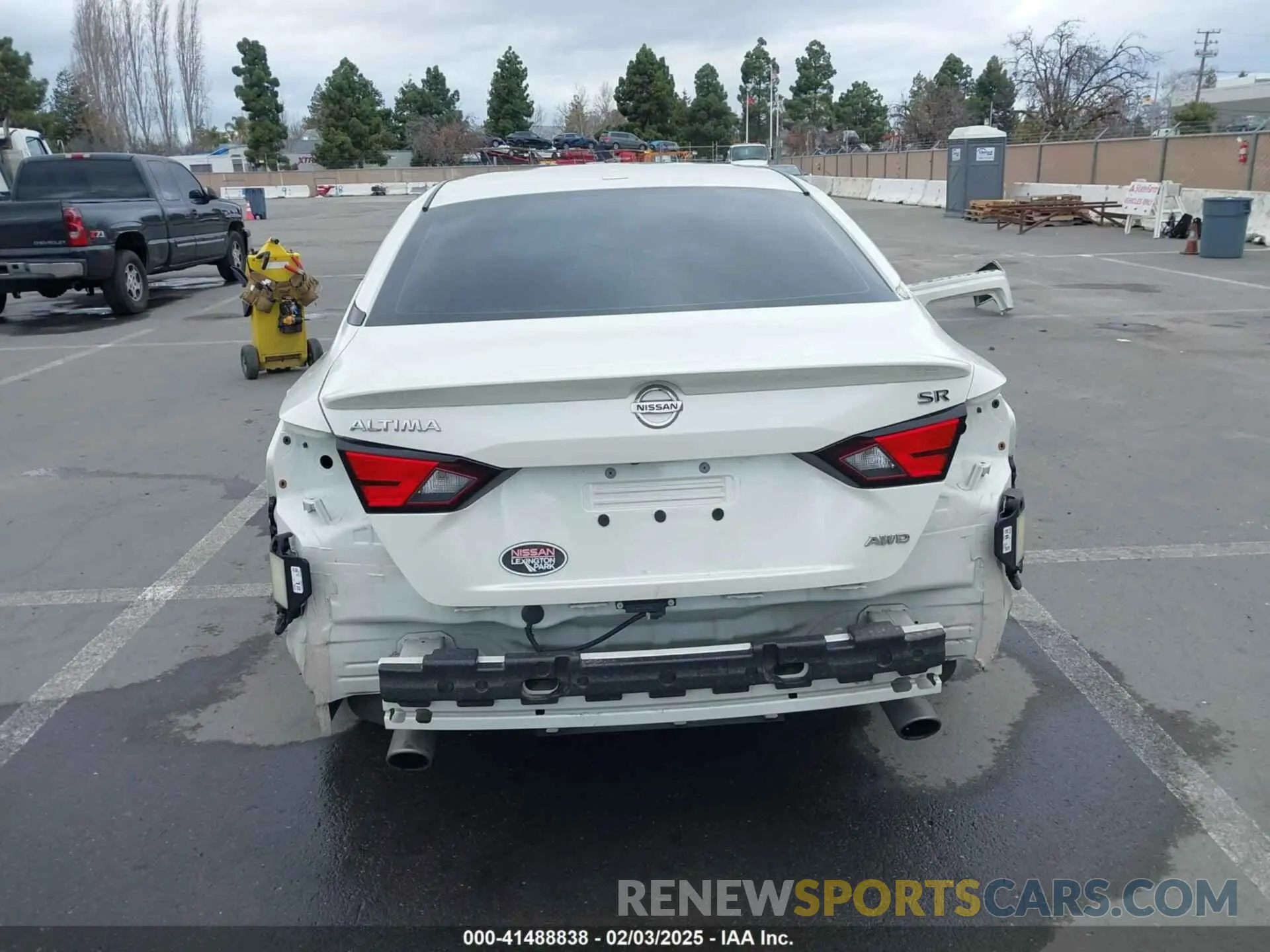 16 Photograph of a damaged car 1N4BL4CW9KC186765 NISSAN ALTIMA 2019