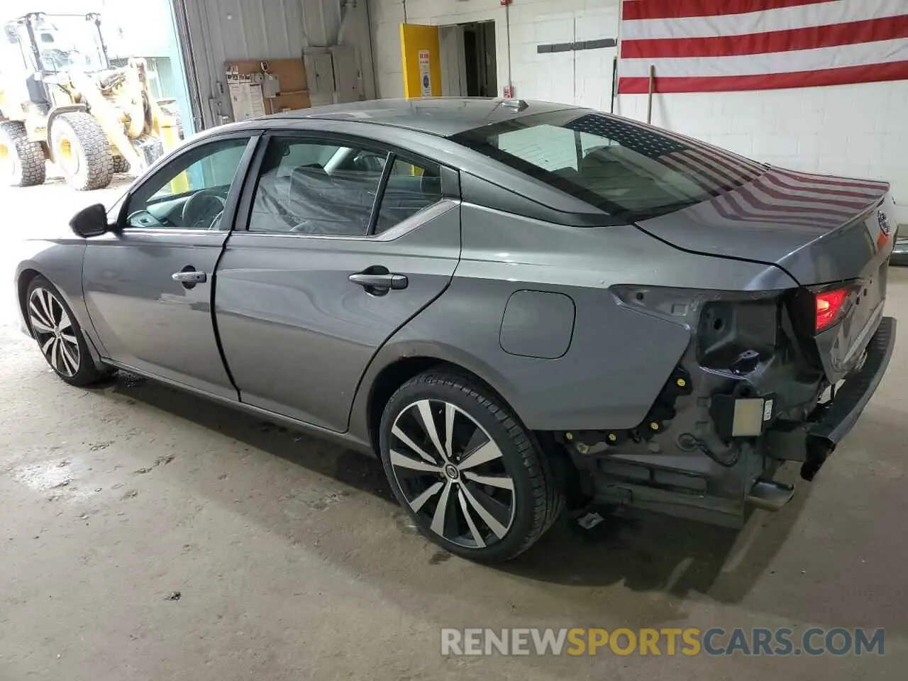 2 Photograph of a damaged car 1N4BL4CW9KN300610 NISSAN ALTIMA 2019
