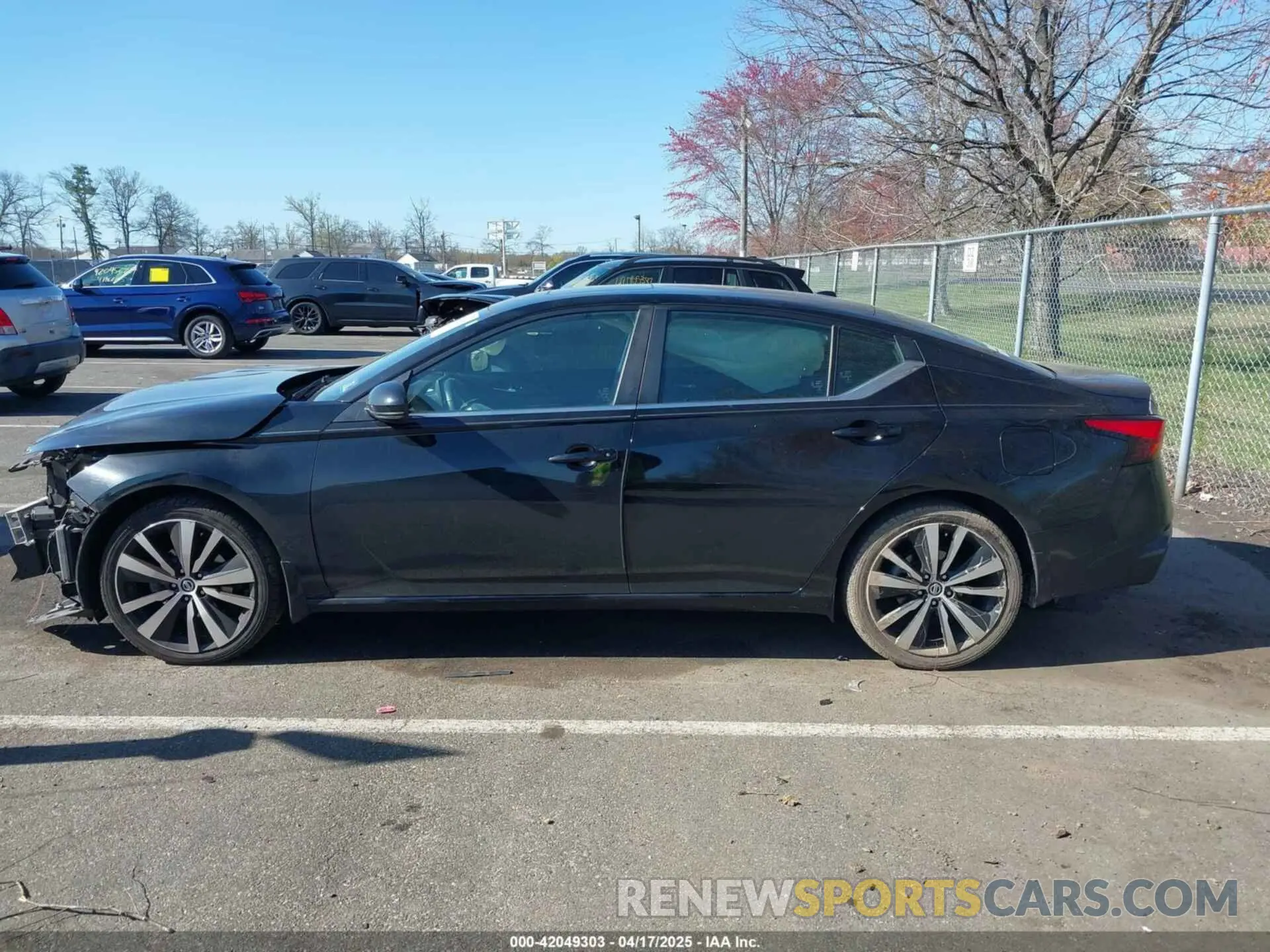 15 Photograph of a damaged car 1N4BL4CW9KN304155 NISSAN ALTIMA 2019