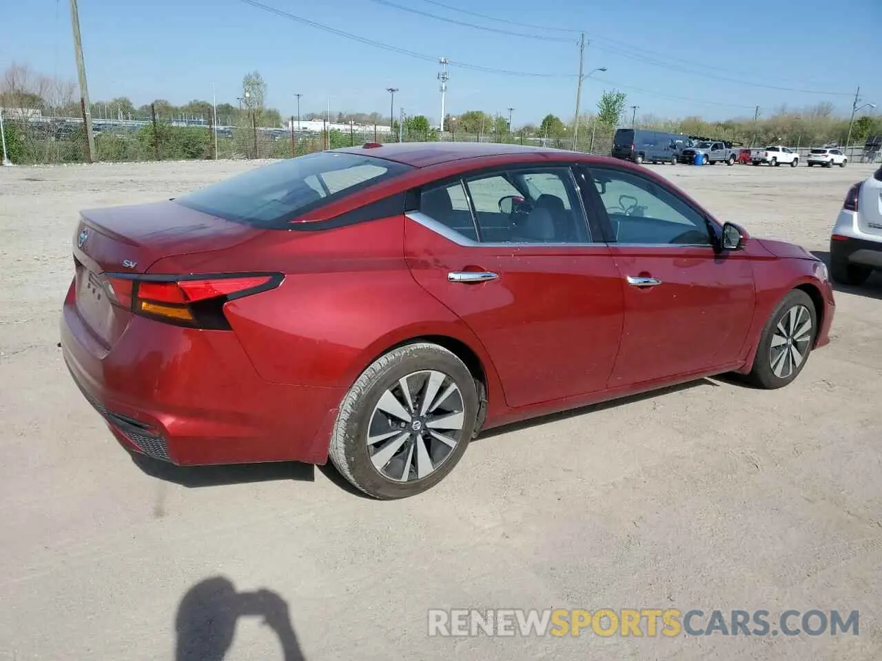 3 Photograph of a damaged car 1N4BL4DV0KC113953 NISSAN ALTIMA 2019
