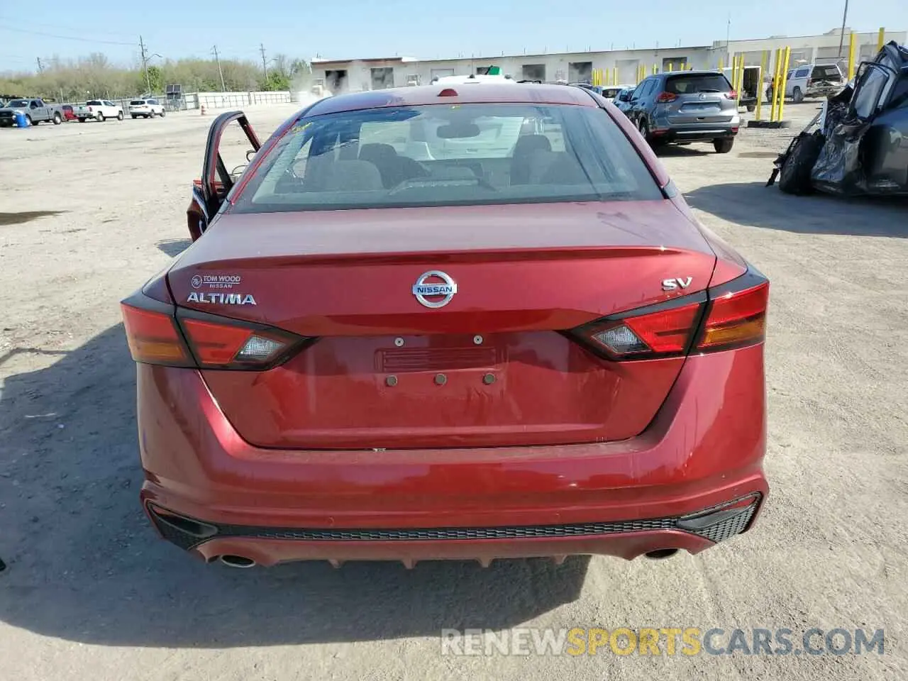 6 Photograph of a damaged car 1N4BL4DV0KC113953 NISSAN ALTIMA 2019