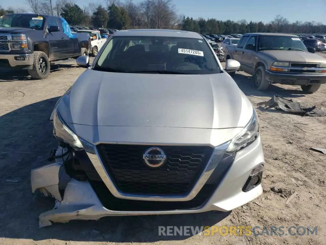 5 Photograph of a damaged car 1N4BL4DV0KC125018 NISSAN ALTIMA 2019
