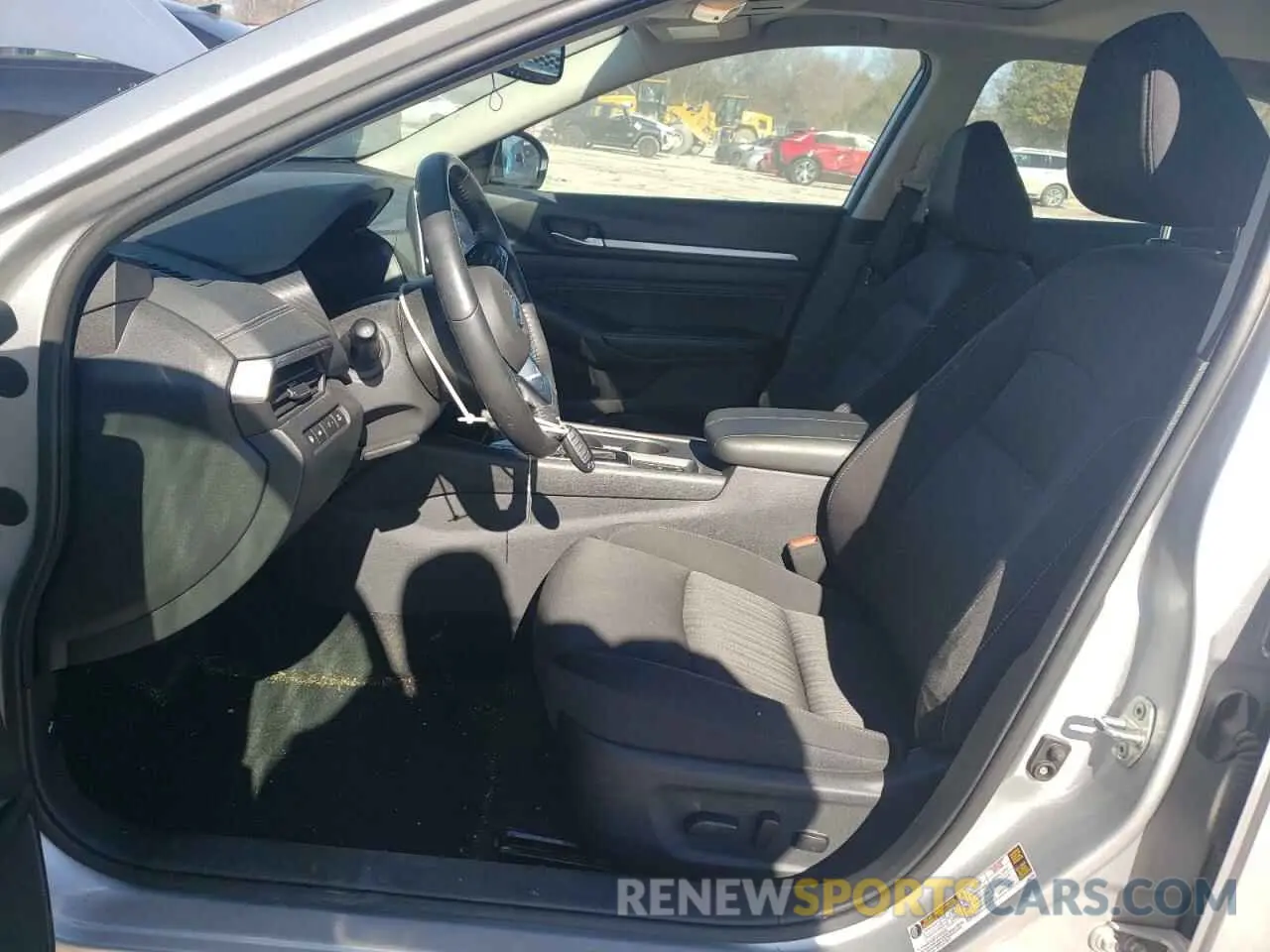 7 Photograph of a damaged car 1N4BL4DV0KC125018 NISSAN ALTIMA 2019
