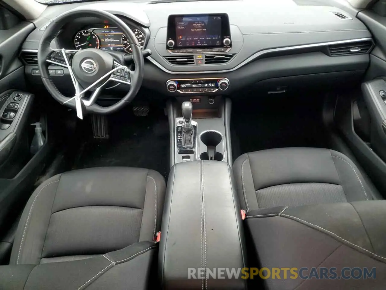 8 Photograph of a damaged car 1N4BL4DV0KC141736 NISSAN ALTIMA 2019