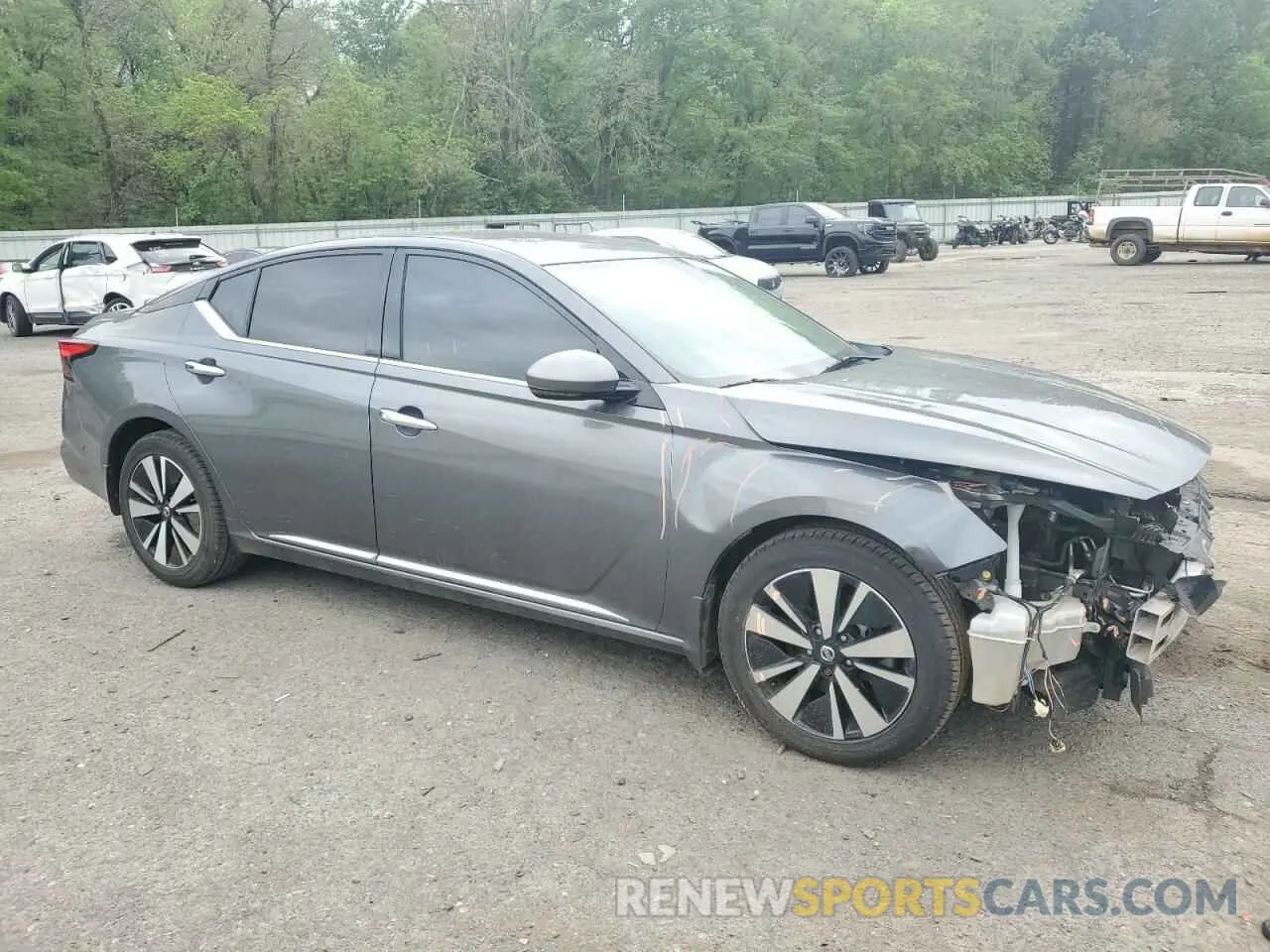 4 Photograph of a damaged car 1N4BL4DV0KN313140 NISSAN ALTIMA 2019