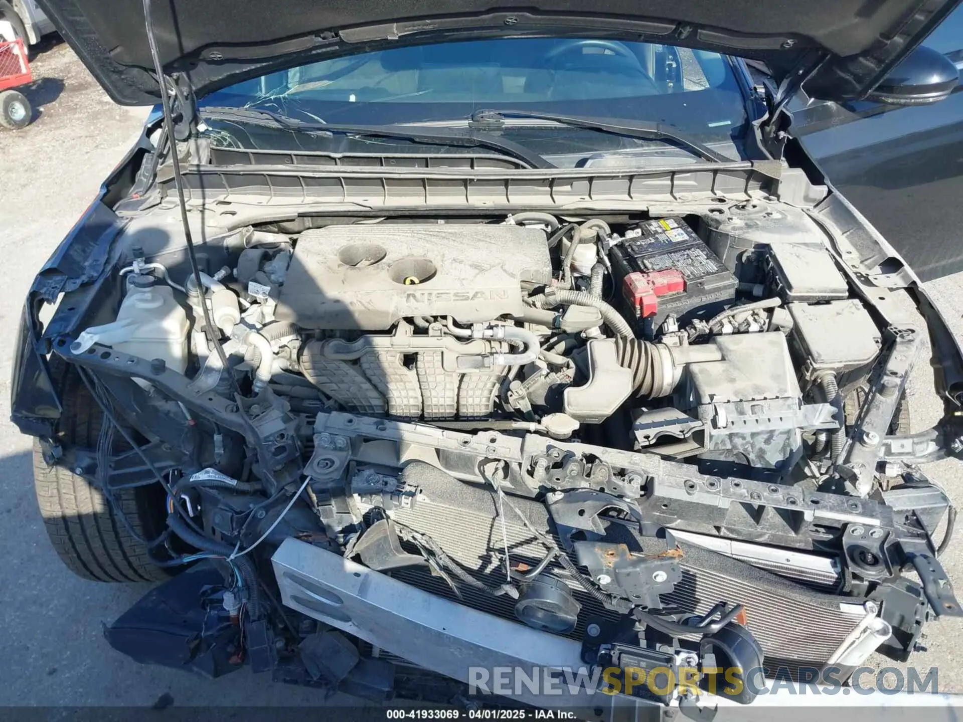 10 Photograph of a damaged car 1N4BL4DV1KC104369 NISSAN ALTIMA 2019