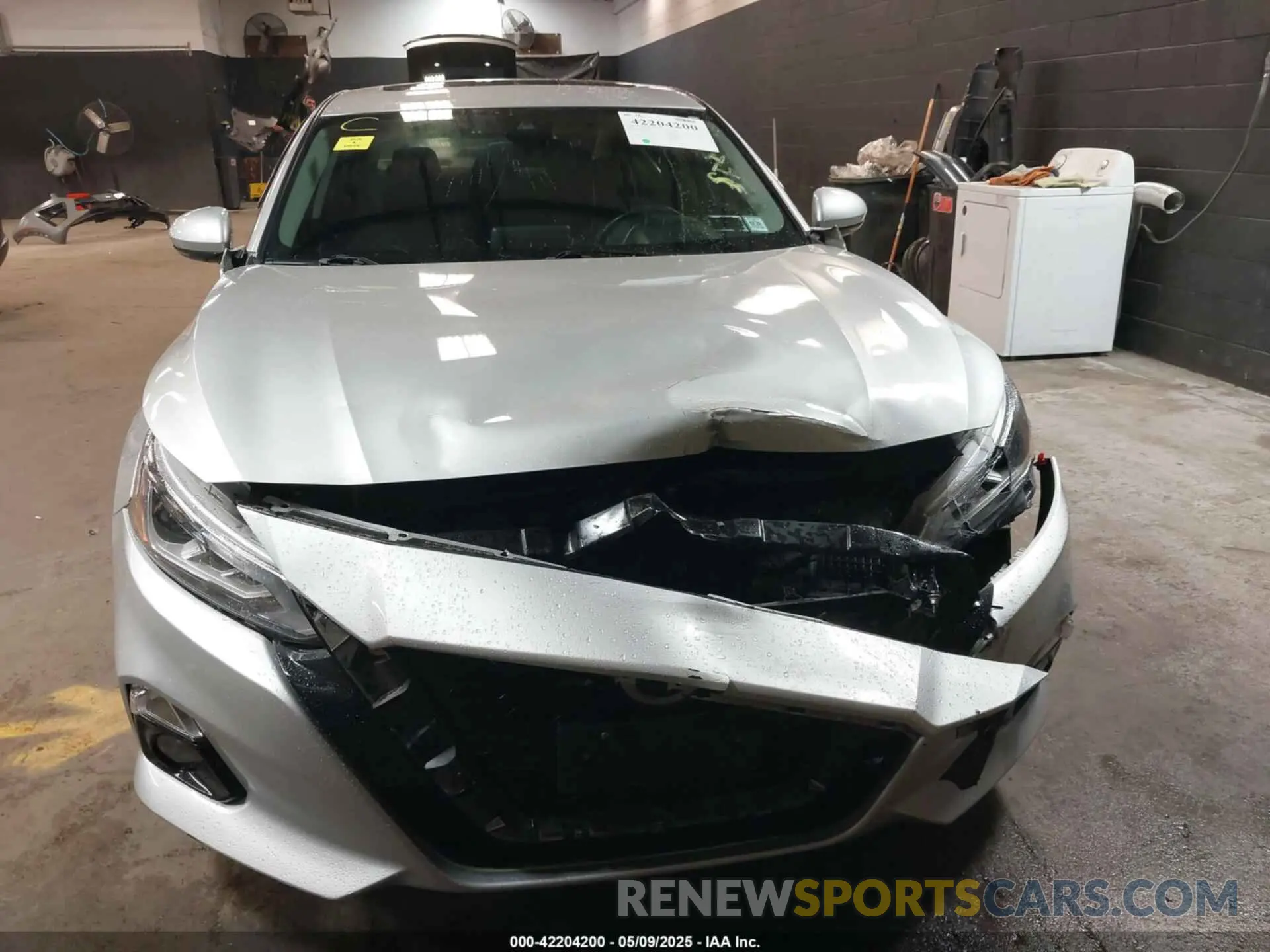 12 Photograph of a damaged car 1N4BL4DV1KC125884 NISSAN ALTIMA 2019