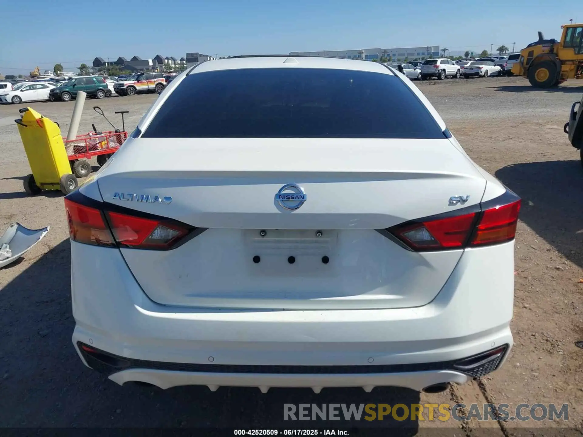 16 Photograph of a damaged car 1N4BL4DV1KC146590 NISSAN ALTIMA 2019