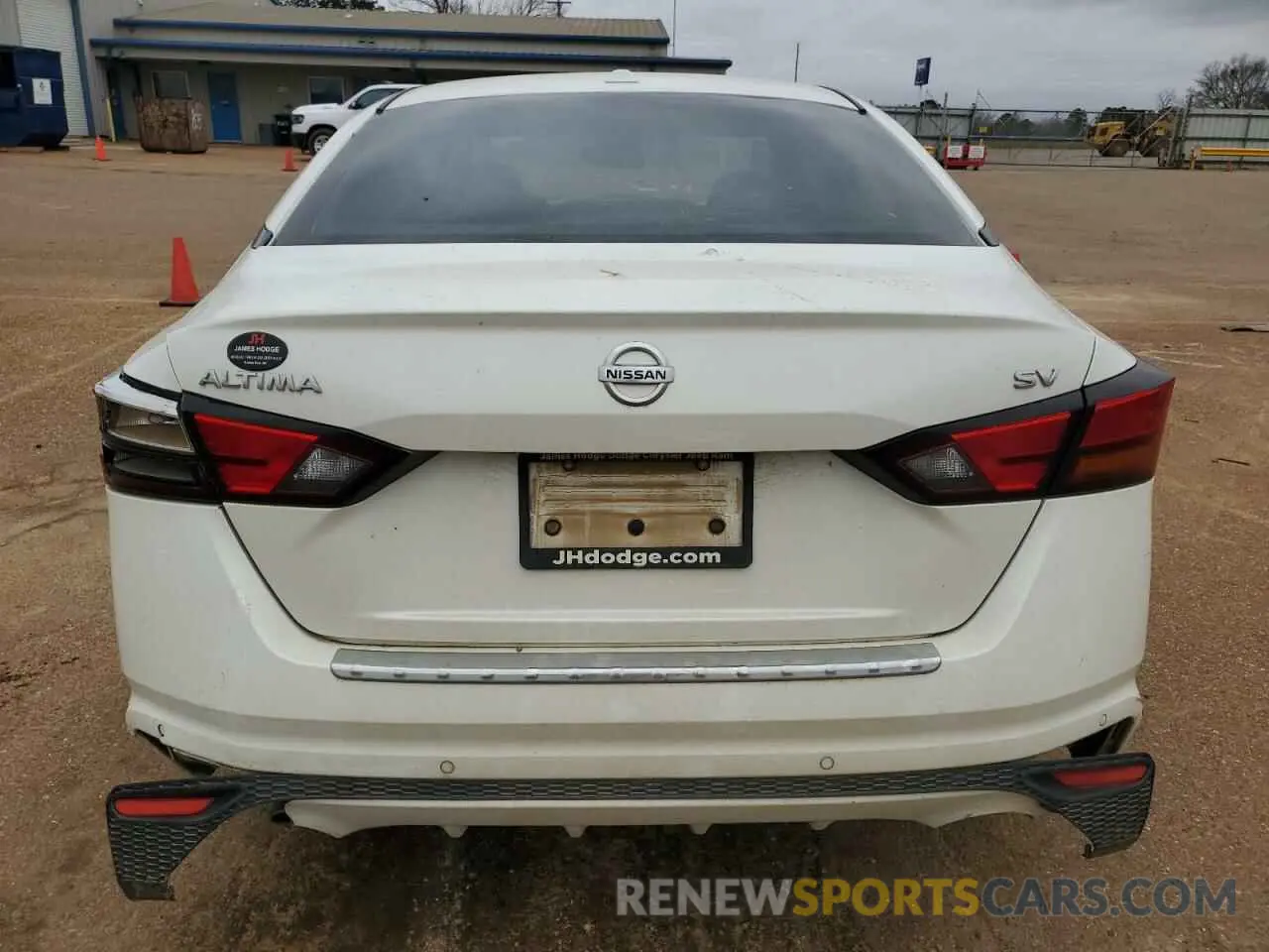 6 Photograph of a damaged car 1N4BL4DV1KC217786 NISSAN ALTIMA 2019