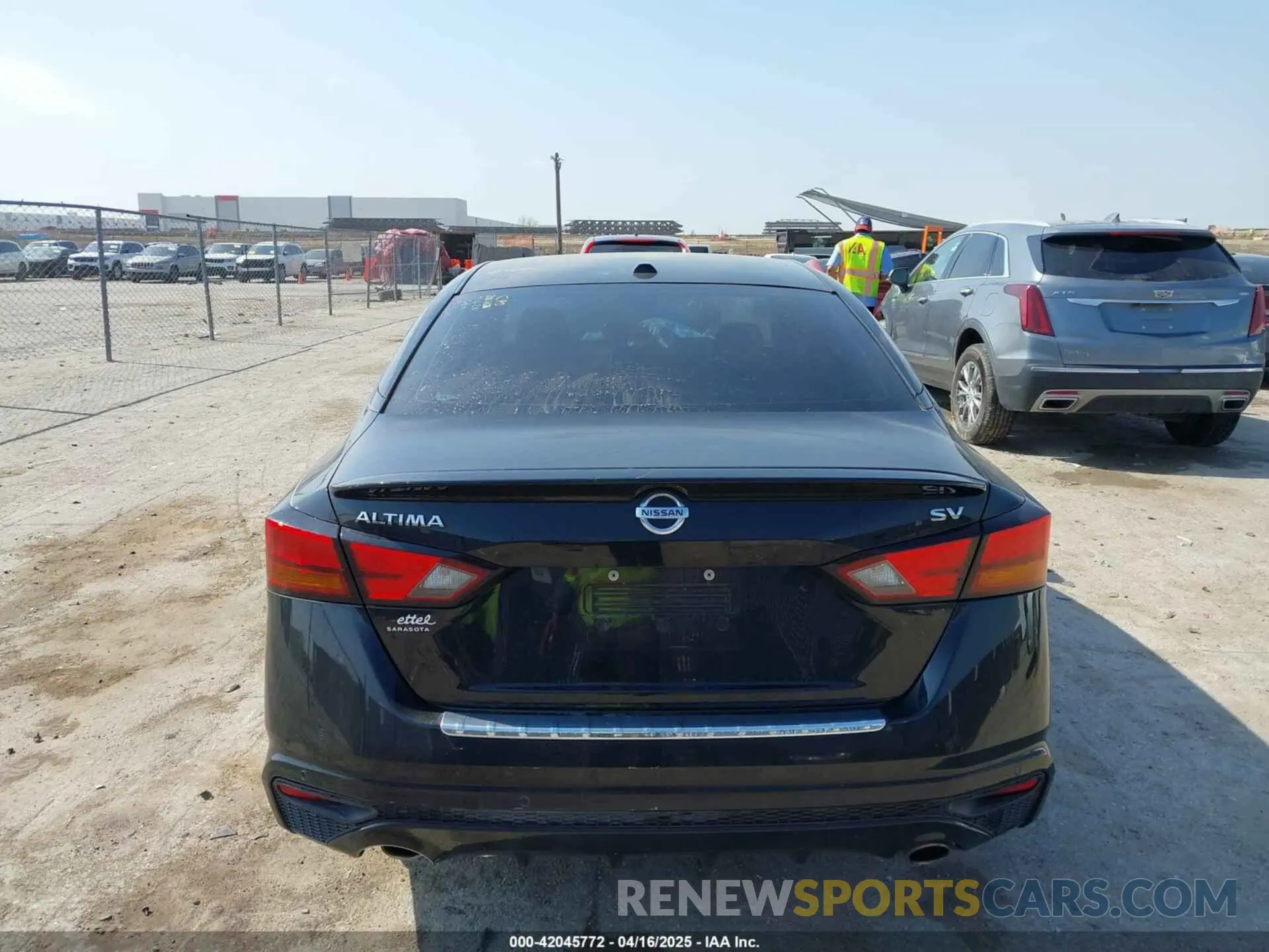16 Photograph of a damaged car 1N4BL4DV2KC111475 NISSAN ALTIMA 2019