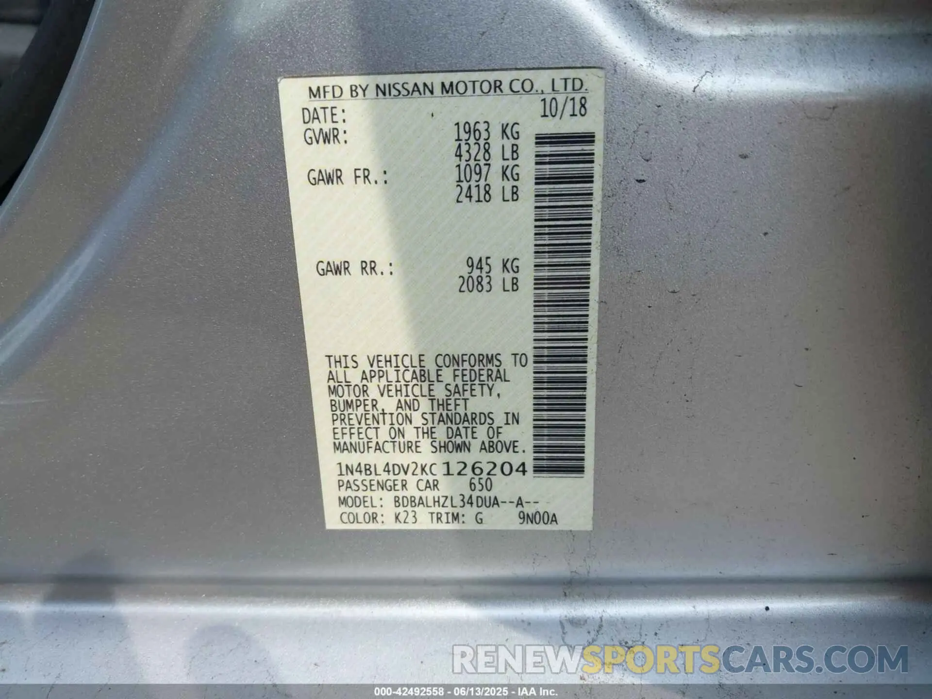 9 Photograph of a damaged car 1N4BL4DV2KC126204 NISSAN ALTIMA 2019