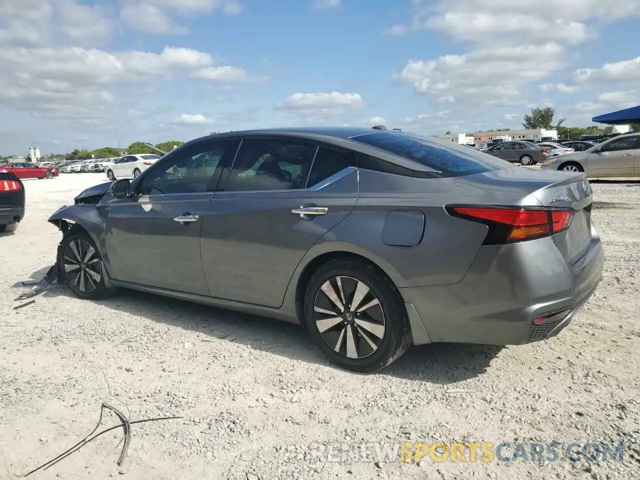 2 Photograph of a damaged car 1N4BL4DV2KC132035 NISSAN ALTIMA 2019