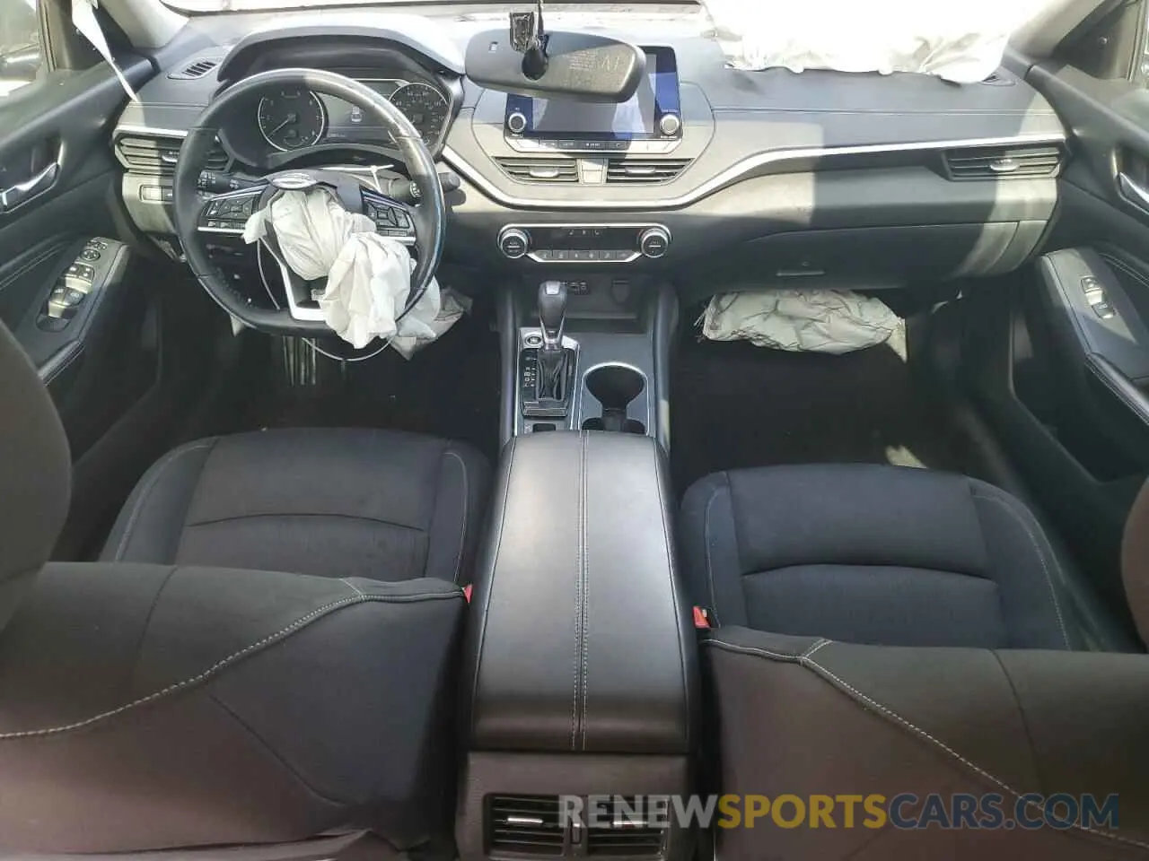8 Photograph of a damaged car 1N4BL4DV2KC132035 NISSAN ALTIMA 2019